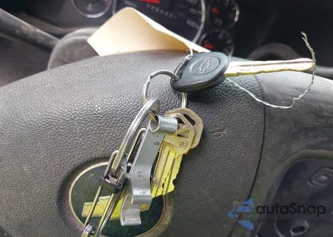 2009 Chevrolet Express 2500 Work Van from USA, damaged, VIN 1GCGG25C091170617